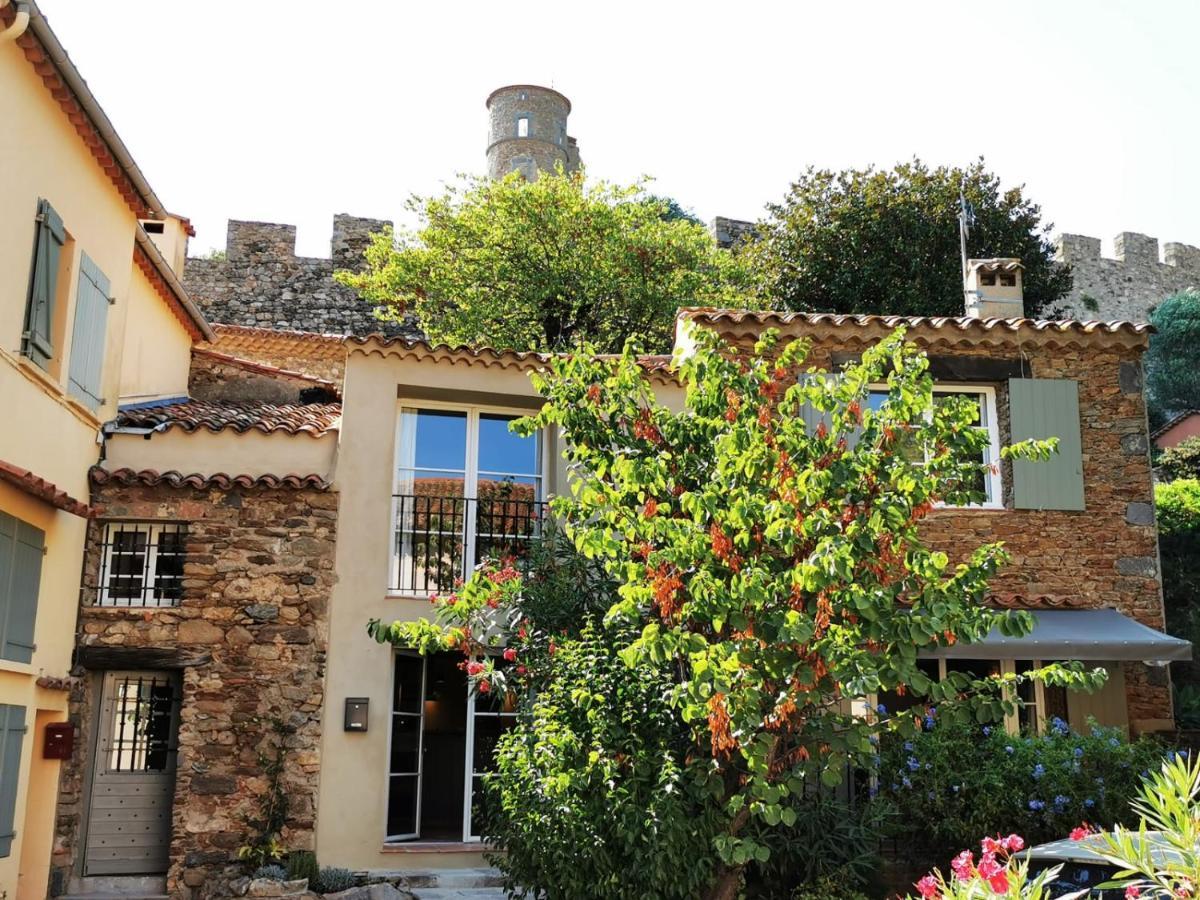 Pretty Historical Village House Grimaud Kültér fotó