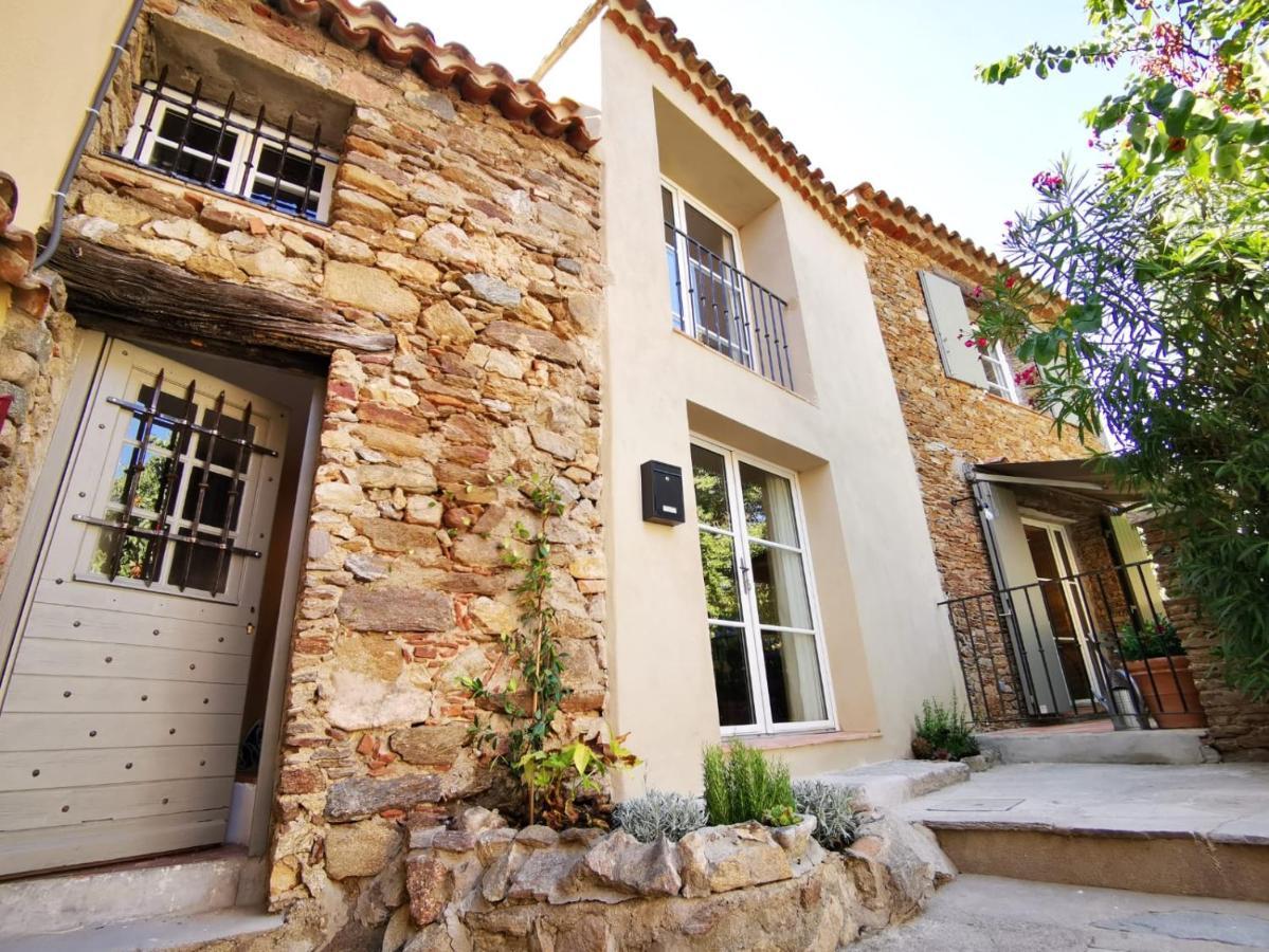 Pretty Historical Village House Grimaud Kültér fotó